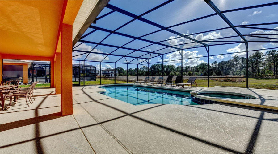 DAVENPORT, Florida 33837, 5 Bedrooms Bedrooms, ,4 BathroomsBathrooms,Residential,For Sale,ORANGE COSMOS,0,MFRL4958410