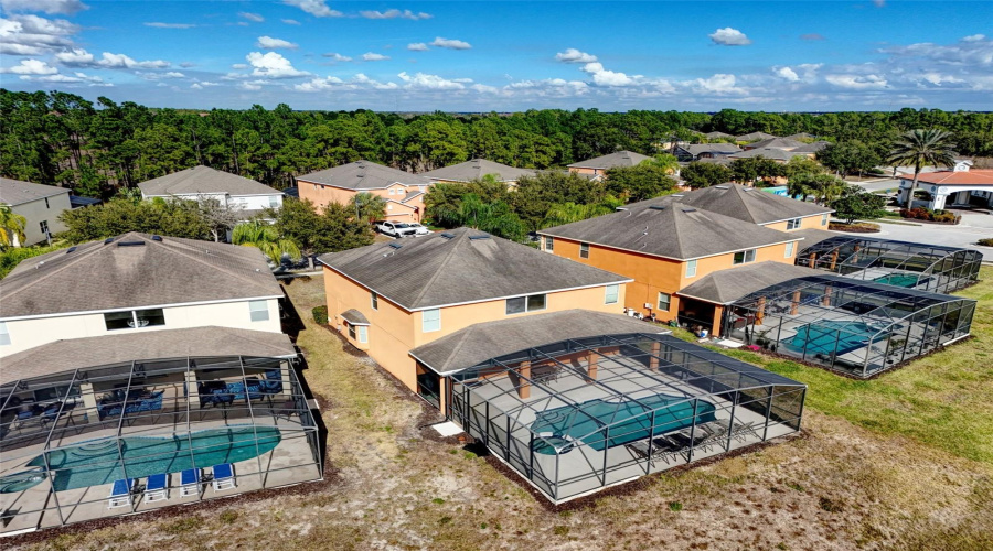 DAVENPORT, Florida 33837, 5 Bedrooms Bedrooms, ,4 BathroomsBathrooms,Residential,For Sale,ORANGE COSMOS,0,MFRL4958410