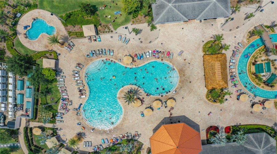 KISSIMMEE, Florida 34746, 5 Bedrooms Bedrooms, ,4 BathroomsBathrooms,Residential,For Sale,CLOCK TOWER,0,MFRO6372914