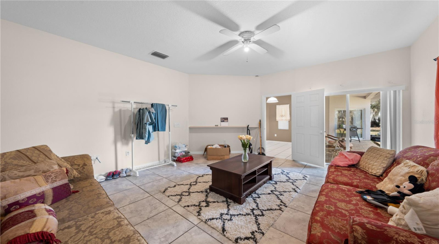 KISSIMMEE, Florida 34746, 4 Bedrooms Bedrooms, ,2 BathroomsBathrooms,Residential,For Sale,BIEL,0,MFRS5141675