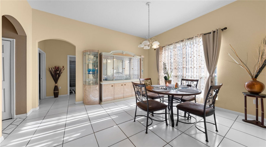 KISSIMMEE, Florida 34746, 4 Bedrooms Bedrooms, ,2 BathroomsBathrooms,Residential,For Sale,BIEL,0,MFRS5141675