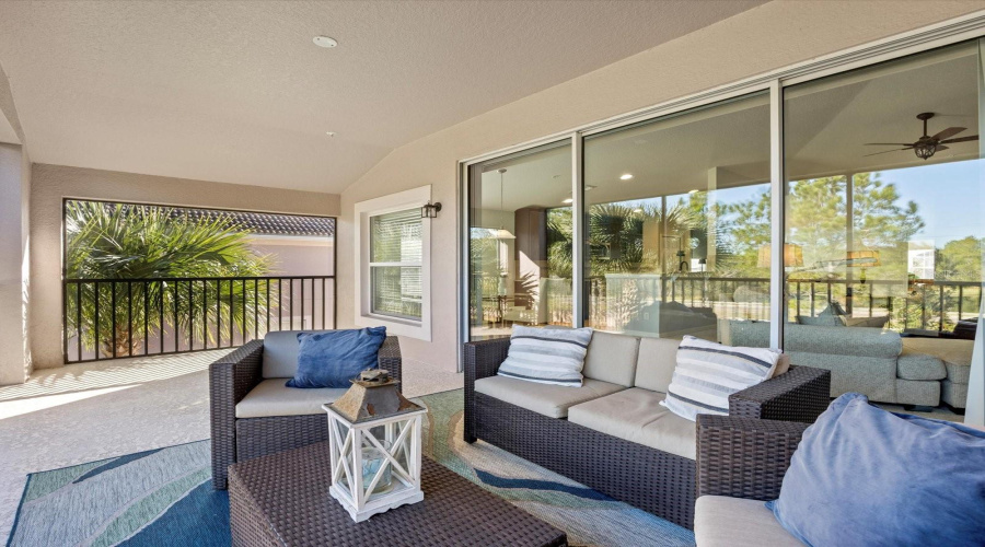 DAVENPORT, Florida 33896, 2 Bedrooms Bedrooms, ,2 BathroomsBathrooms,Residential,For Sale,BELLA TIERRA,0,MFRO6371957