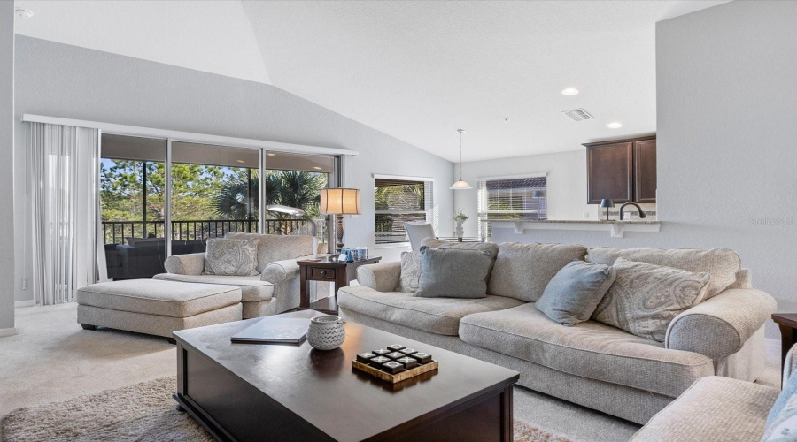 DAVENPORT, Florida 33896, 2 Bedrooms Bedrooms, ,2 BathroomsBathrooms,Residential,For Sale,BELLA TIERRA,0,MFRO6371957