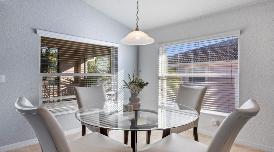 DAVENPORT, Florida 33896, 2 Bedrooms Bedrooms, ,2 BathroomsBathrooms,Residential,For Sale,BELLA TIERRA,0,MFRO6371957