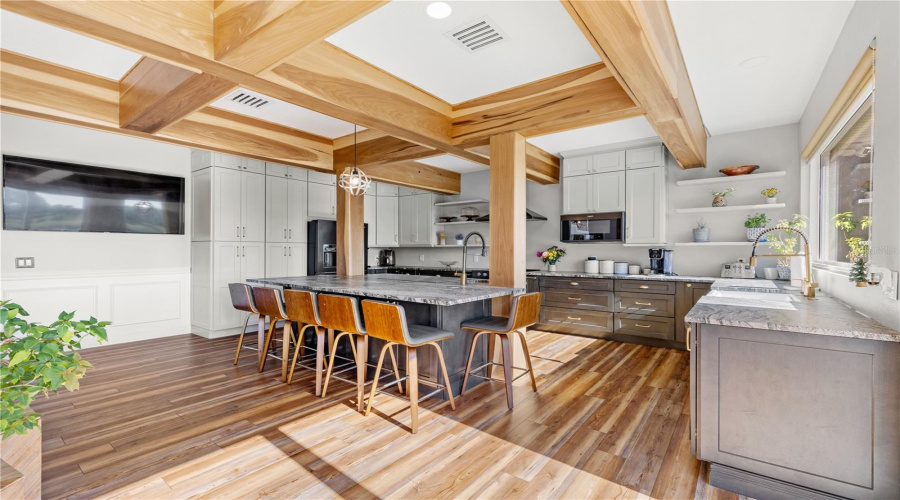 KISSIMMEE, Florida 34746, 4 Bedrooms Bedrooms, ,2 BathroomsBathrooms,Residential,For Sale,WINDWARD OAKS,0,MFRO6366143