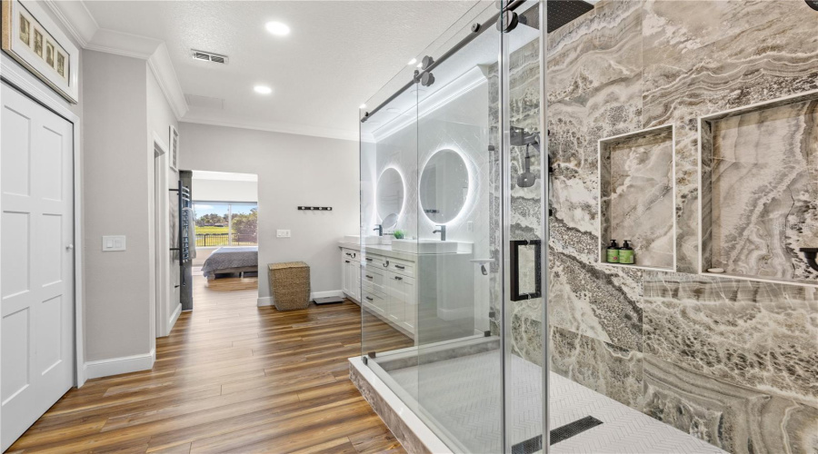 KISSIMMEE, Florida 34746, 4 Bedrooms Bedrooms, ,2 BathroomsBathrooms,Residential,For Sale,WINDWARD OAKS,0,MFRO6366143