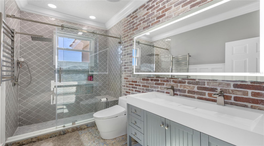 KISSIMMEE, Florida 34746, 4 Bedrooms Bedrooms, ,2 BathroomsBathrooms,Residential,For Sale,WINDWARD OAKS,0,MFRO6366143