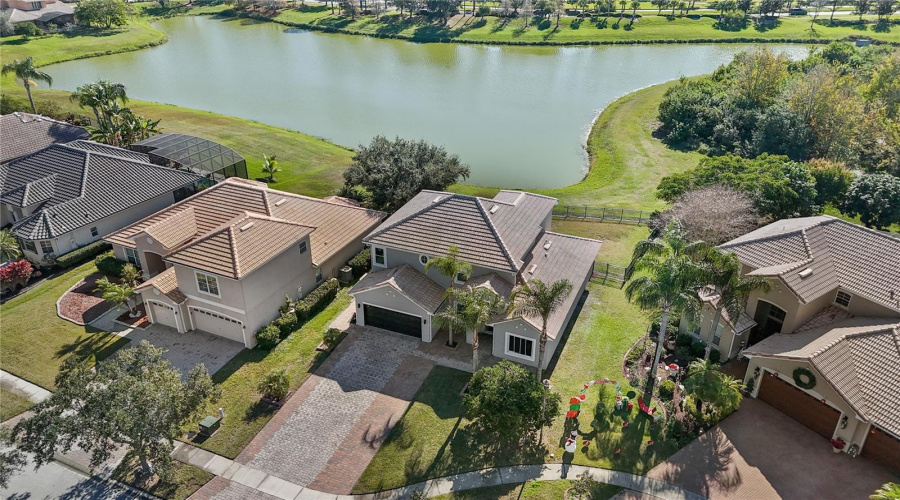 KISSIMMEE, Florida 34746, 4 Bedrooms Bedrooms, ,2 BathroomsBathrooms,Residential,For Sale,WINDWARD OAKS,0,MFRO6366143