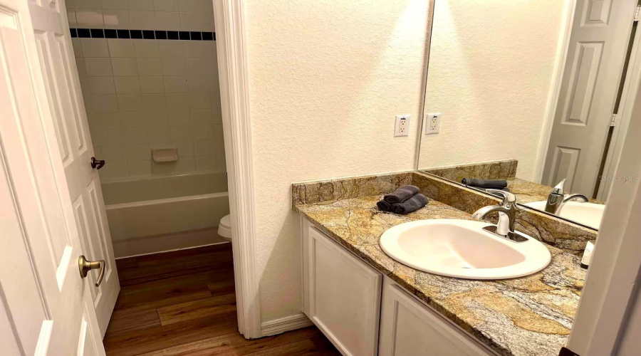 DAVENPORT, Florida 33837, 5 Bedrooms Bedrooms, ,3 BathroomsBathrooms,Residential,For Sale,CADIZ,0,MFRO6352889