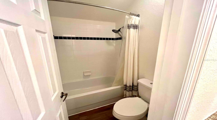 DAVENPORT, Florida 33837, 5 Bedrooms Bedrooms, ,3 BathroomsBathrooms,Residential,For Sale,CADIZ,0,MFRO6352889