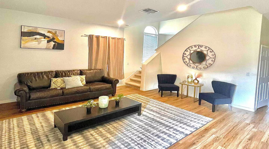 DAVENPORT, Florida 33837, 5 Bedrooms Bedrooms, ,3 BathroomsBathrooms,Residential,For Sale,CADIZ,0,MFRO6352889