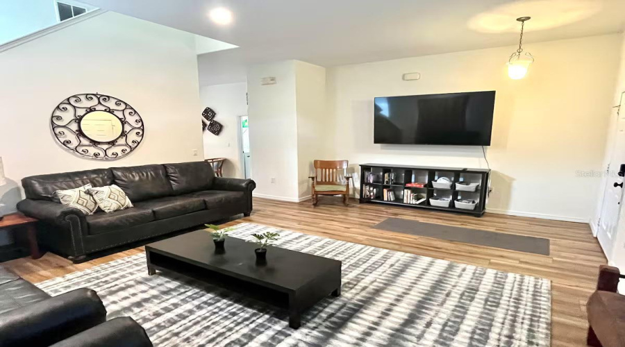 DAVENPORT, Florida 33837, 5 Bedrooms Bedrooms, ,3 BathroomsBathrooms,Residential,For Sale,CADIZ,0,MFRO6352889