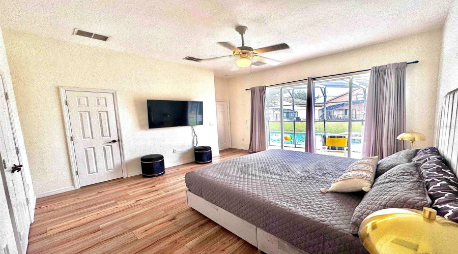 DAVENPORT, Florida 33837, 5 Bedrooms Bedrooms, ,3 BathroomsBathrooms,Residential,For Sale,CADIZ,0,MFRO6352889