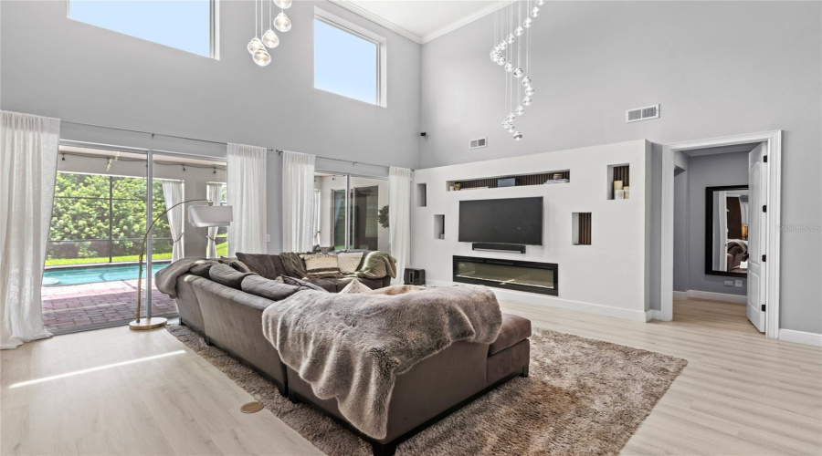 ORLANDO, Florida 32836, 6 Bedrooms Bedrooms, ,5 BathroomsBathrooms,Residential,For Sale,PROVENCE,0,MFRO6326157