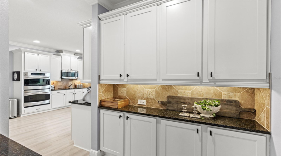 ORLANDO, Florida 32836, 6 Bedrooms Bedrooms, ,5 BathroomsBathrooms,Residential,For Sale,PROVENCE,0,MFRO6326157