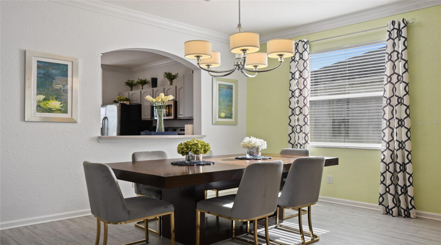 KISSIMMEE, Florida 34747, 6 Bedrooms Bedrooms, ,4 BathroomsBathrooms,Residential,For Sale,BASNETT,0,MFRO6373708