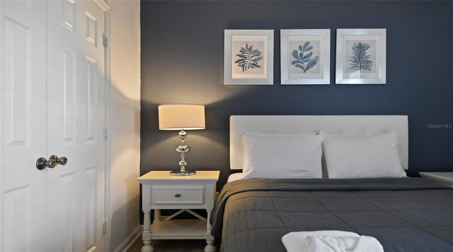 KISSIMMEE, Florida 34747, 6 Bedrooms Bedrooms, ,4 BathroomsBathrooms,Residential,For Sale,BASNETT,0,MFRO6373708