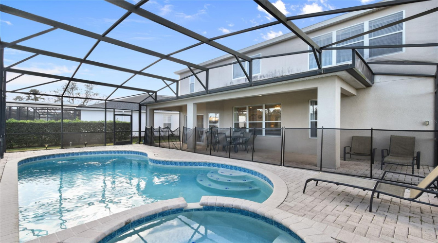 KISSIMMEE, Florida 34747, 6 Bedrooms Bedrooms, ,4 BathroomsBathrooms,Residential,For Sale,BASNETT,0,MFRO6373708