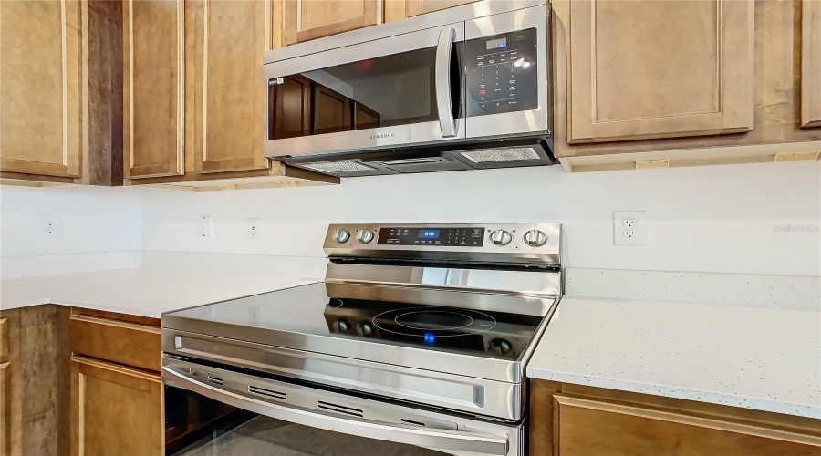 KISSIMMEE, Florida 34746, 8 Bedrooms Bedrooms, ,5 BathroomsBathrooms,Residential,For Sale,MARCELLO,0,MFRO6279744