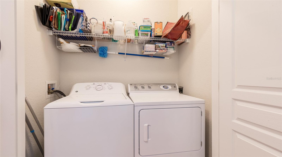 DAVENPORT, Florida 33896, 3 Bedrooms Bedrooms, ,2 BathroomsBathrooms,Residential,For Sale,PORTOFINO,0,MFRO6371031