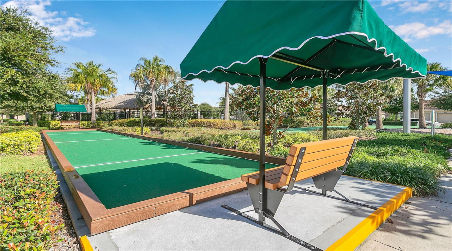 DAVENPORT, Florida 33896, 4 Bedrooms Bedrooms, ,2 BathroomsBathrooms,Residential,For Sale,BLACKWOLF RUN,0,MFRO6370796