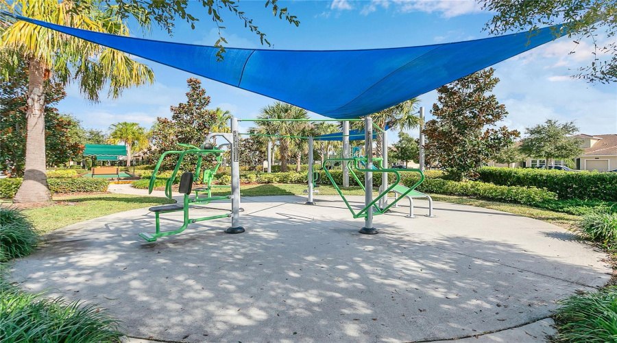 DAVENPORT, Florida 33896, 4 Bedrooms Bedrooms, ,2 BathroomsBathrooms,Residential,For Sale,BLACKWOLF RUN,0,MFRO6370796