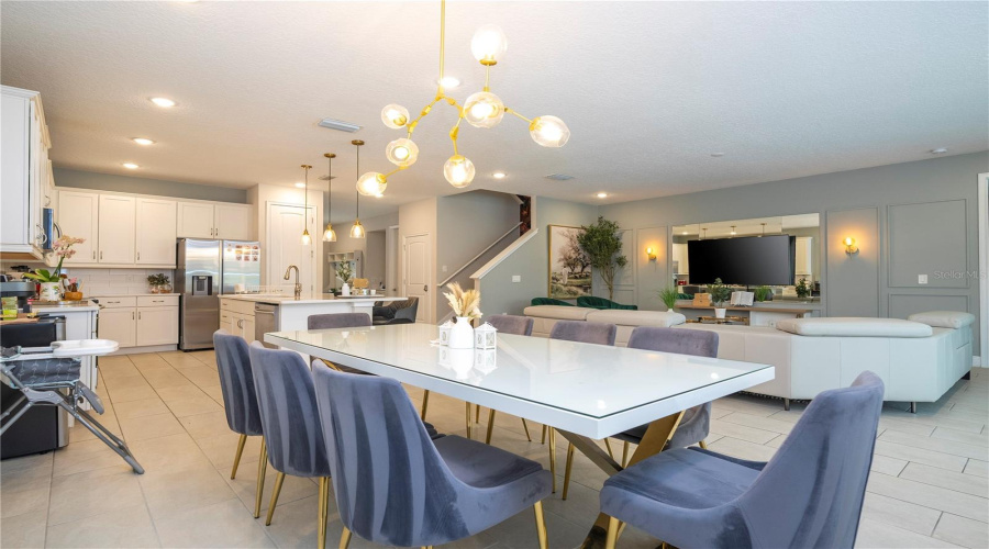 KISSIMMEE, Florida 34747, 8 Bedrooms Bedrooms, ,6 BathroomsBathrooms,Residential,For Sale,WESTLAND,0,MFRO6373031