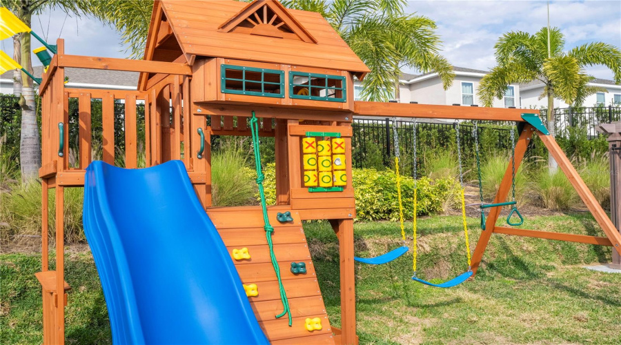 KISSIMMEE, Florida 34747, 8 Bedrooms Bedrooms, ,6 BathroomsBathrooms,Residential,For Sale,WESTLAND,0,MFRO6373031