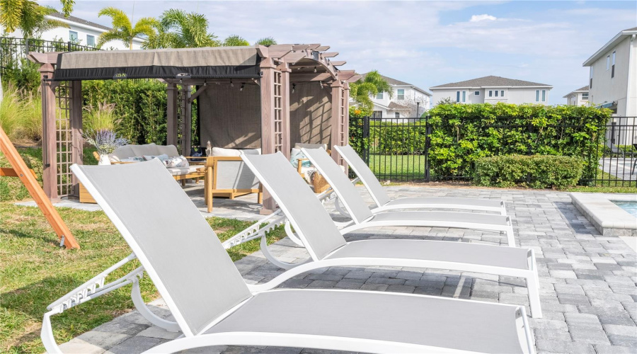 KISSIMMEE, Florida 34747, 8 Bedrooms Bedrooms, ,6 BathroomsBathrooms,Residential,For Sale,WESTLAND,0,MFRO6373031