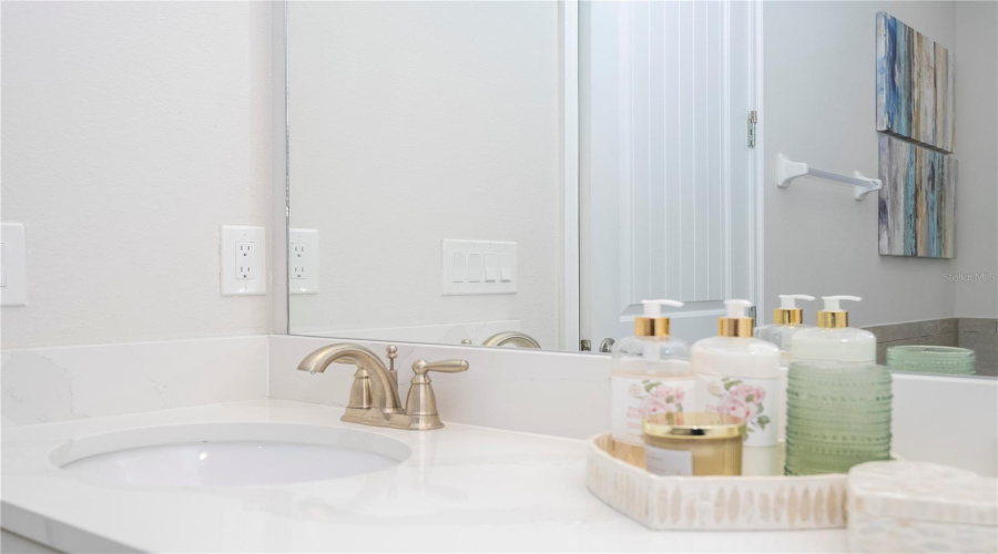 KISSIMMEE, Florida 34747, 8 Bedrooms Bedrooms, ,6 BathroomsBathrooms,Residential,For Sale,WESTLAND,0,MFRO6373031