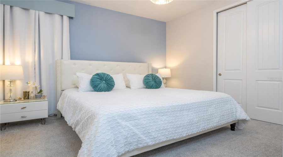 KISSIMMEE, Florida 34747, 8 Bedrooms Bedrooms, ,6 BathroomsBathrooms,Residential,For Sale,WESTLAND,0,MFRO6373031