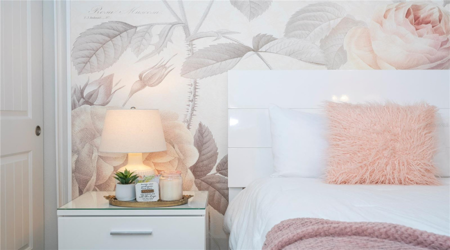 KISSIMMEE, Florida 34747, 8 Bedrooms Bedrooms, ,6 BathroomsBathrooms,Residential,For Sale,WESTLAND,0,MFRO6373031