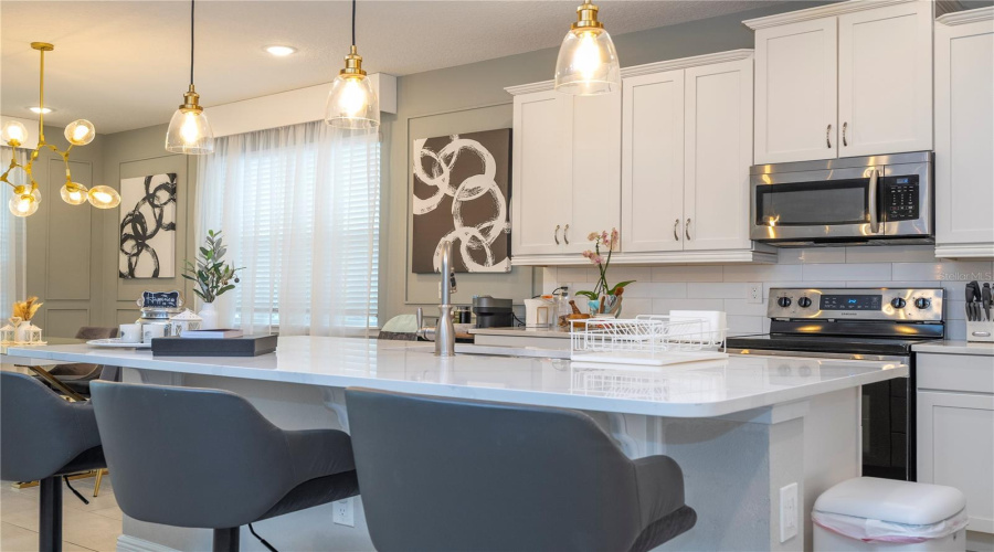 KISSIMMEE, Florida 34747, 8 Bedrooms Bedrooms, ,6 BathroomsBathrooms,Residential,For Sale,WESTLAND,0,MFRO6373031