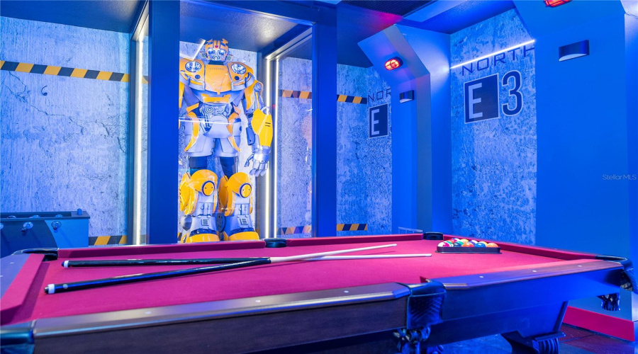 KISSIMMEE, Florida 34747, 8 Bedrooms Bedrooms, ,6 BathroomsBathrooms,Residential,For Sale,WESTLAND,0,MFRO6373031