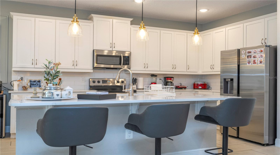 KISSIMMEE, Florida 34747, 8 Bedrooms Bedrooms, ,6 BathroomsBathrooms,Residential,For Sale,WESTLAND,0,MFRO6373031