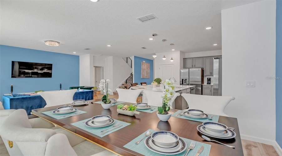 KISSIMMEE, Florida 34746, 8 Bedrooms Bedrooms, ,5 BathroomsBathrooms,Residential,For Sale,SHANTI,0,MFRO6373995