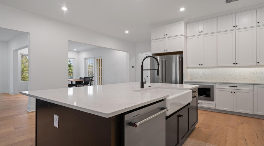 CELEBRATION, Florida 34747, 7 Bedrooms Bedrooms, ,5 BathroomsBathrooms,Residential,For Sale,CELEBRATION,0,MFRS5140905