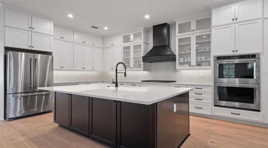 CELEBRATION, Florida 34747, 7 Bedrooms Bedrooms, ,5 BathroomsBathrooms,Residential,For Sale,CELEBRATION,0,MFRS5140905