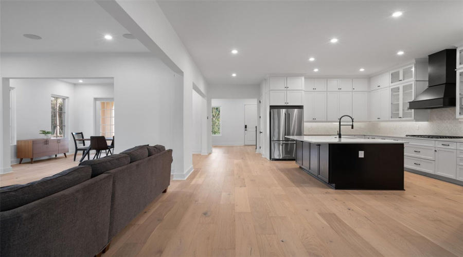 CELEBRATION, Florida 34747, 7 Bedrooms Bedrooms, ,5 BathroomsBathrooms,Residential,For Sale,CELEBRATION,0,MFRS5140905