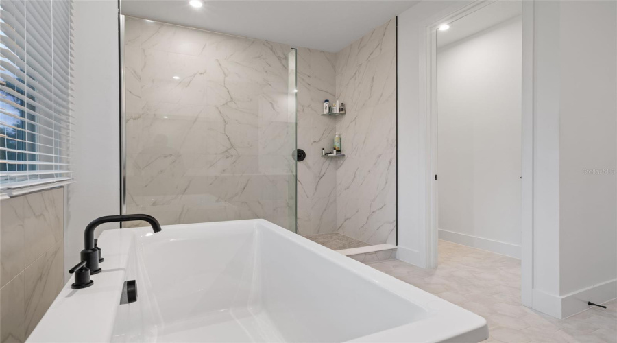 CELEBRATION, Florida 34747, 7 Bedrooms Bedrooms, ,5 BathroomsBathrooms,Residential,For Sale,CELEBRATION,0,MFRS5140905