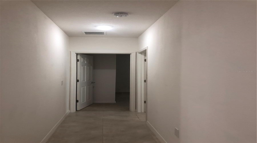 KISSIMMEE, Florida 34746, 4 Bedrooms Bedrooms, ,2 BathroomsBathrooms,Residential,For Sale,SILVER FIN,0,MFRO6373988