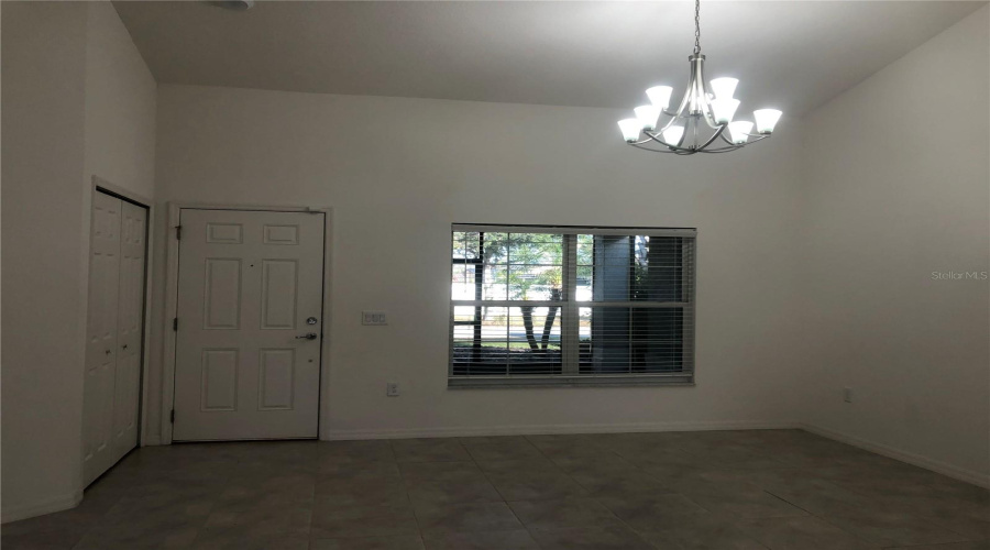 KISSIMMEE, Florida 34746, 4 Bedrooms Bedrooms, ,2 BathroomsBathrooms,Residential,For Sale,SILVER FIN,0,MFRO6373988