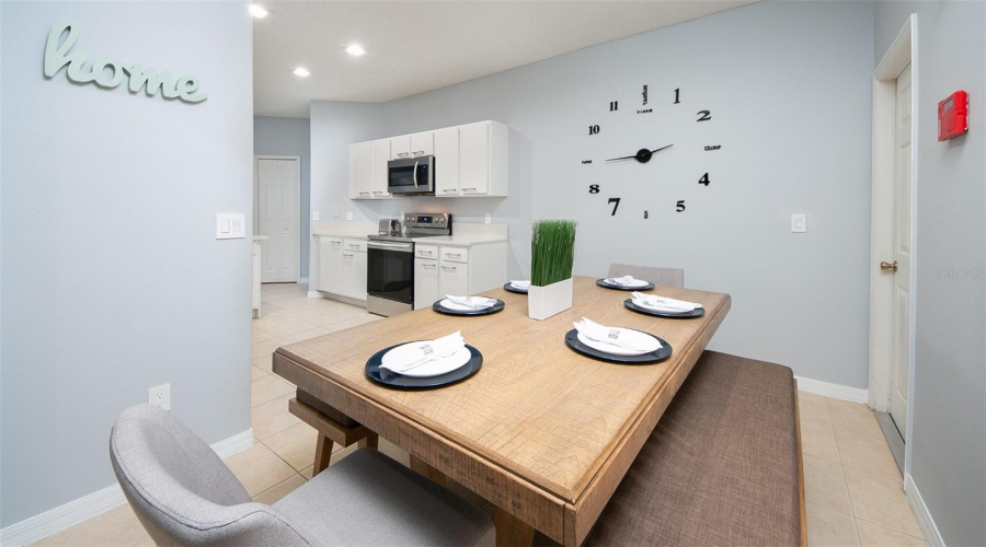 DAVENPORT, Florida 33837, 5 Bedrooms Bedrooms, ,4 BathroomsBathrooms,Residential,For Sale,SUNSET VIEW,0,MFRS5141793