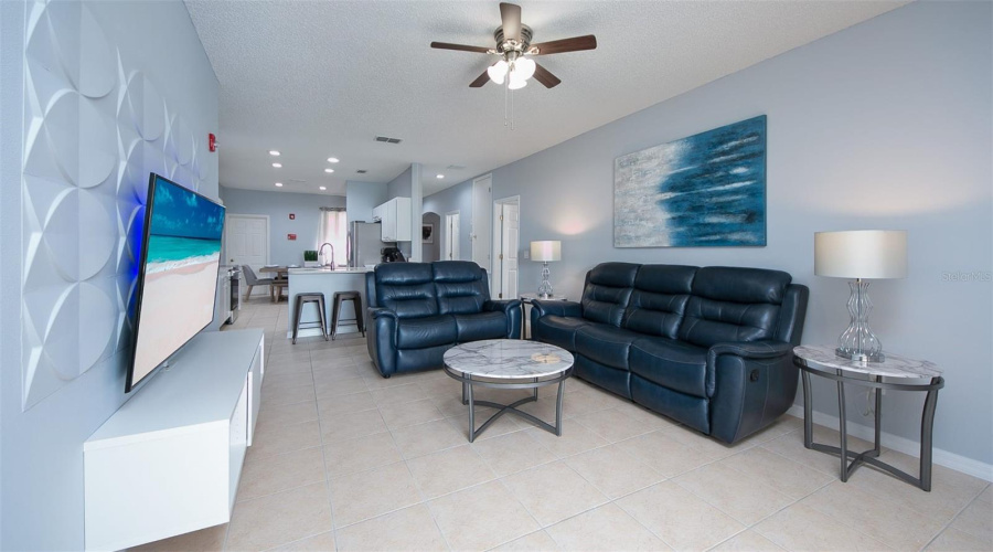 DAVENPORT, Florida 33837, 5 Bedrooms Bedrooms, ,4 BathroomsBathrooms,Residential,For Sale,SUNSET VIEW,0,MFRS5141793