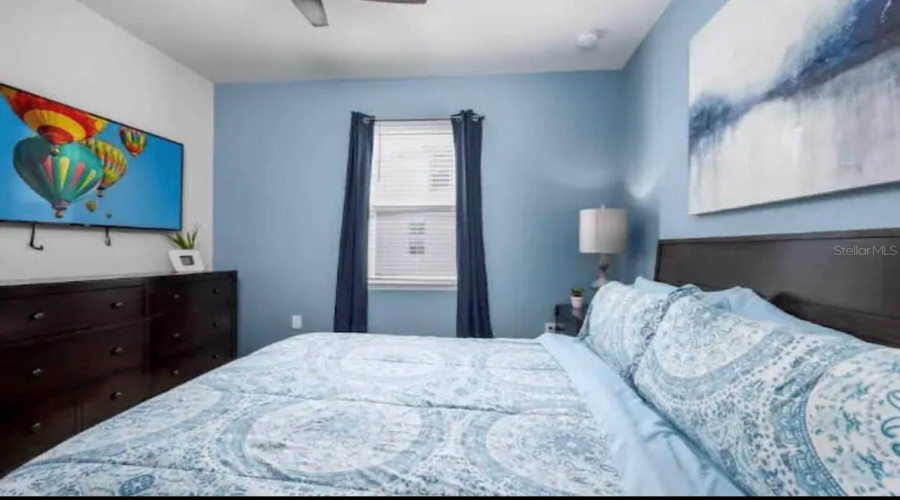 DAVENPORT, Florida 33897, 5 Bedrooms Bedrooms, ,4 BathroomsBathrooms,Residential,For Sale,LELANI,0,MFRO6373772