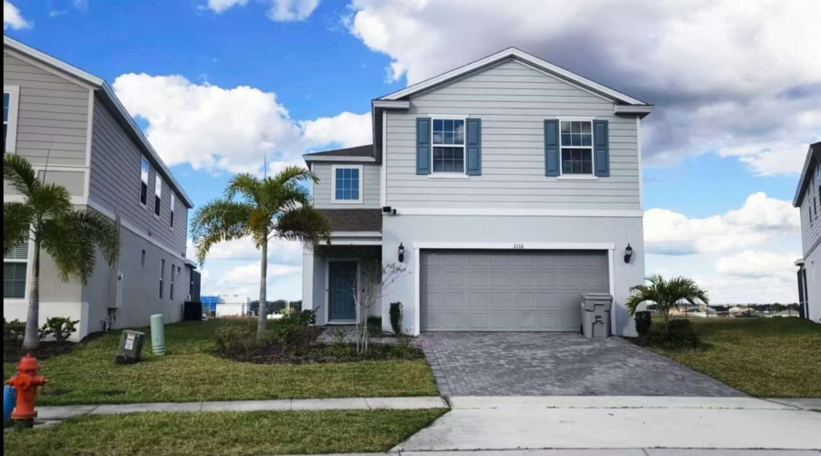 DAVENPORT, Florida 33897, 5 Bedrooms Bedrooms, ,4 BathroomsBathrooms,Residential,For Sale,LELANI,0,MFRO6373772