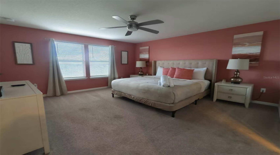 DAVENPORT, Florida 33897, 5 Bedrooms Bedrooms, ,4 BathroomsBathrooms,Residential,For Sale,LELANI,0,MFRO6373772