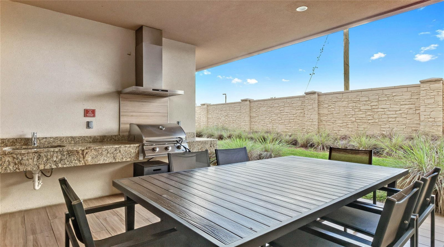 KISSIMMEE, Florida 34747, 4 Bedrooms Bedrooms, ,4 BathroomsBathrooms,Residential,For Sale,BROOKLYN,0,MFRO6271722