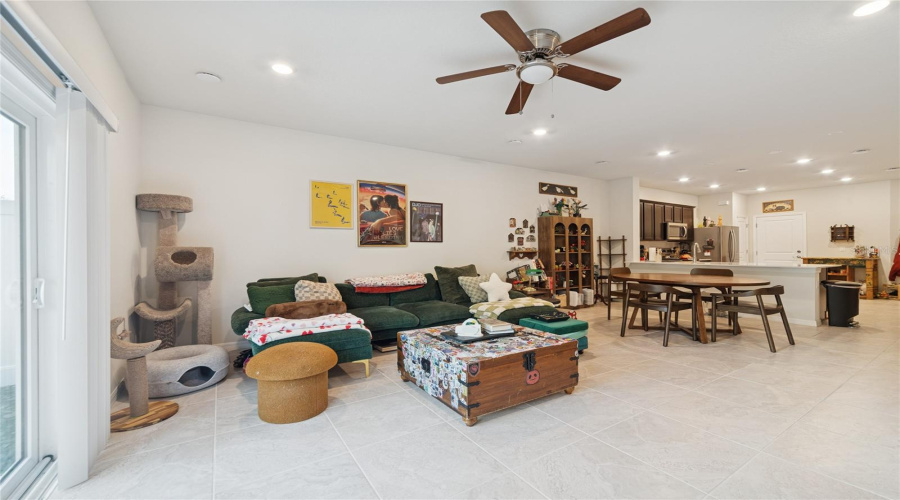 KISSIMMEE, Florida 34746, 3 Bedrooms Bedrooms, ,2 BathroomsBathrooms,Residential,For Sale,SPARKLING SHELL,0,MFRO6373996