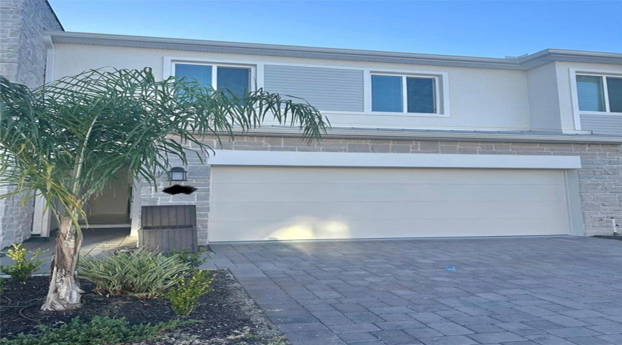 DAVENPORT, Florida 33896, 3 Bedrooms Bedrooms, ,2 BathroomsBathrooms,Residential,For Sale,BOGEY,0,MFRS5141635